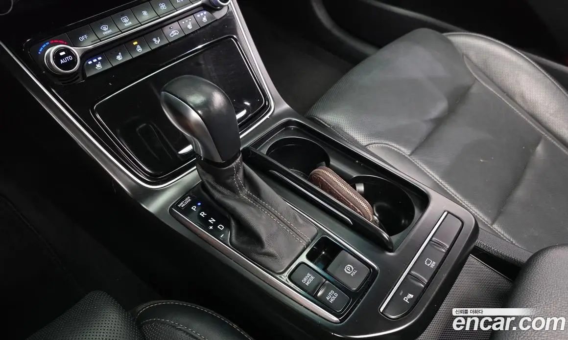 Hyundai Grandeur 2019 2.4 автомат (гидро), фото 9