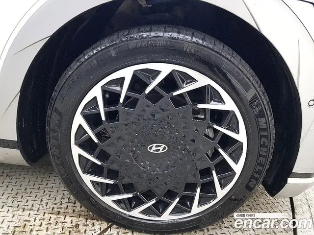 Hyundai Ioniq 5 2024 0.1 автомат (гидро), миниатюра 5