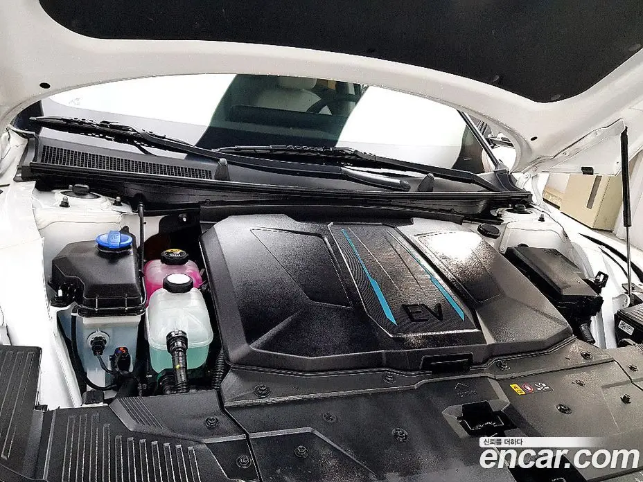 Hyundai Ioniq 5 2024 0.1 автомат (гидро), фото 6