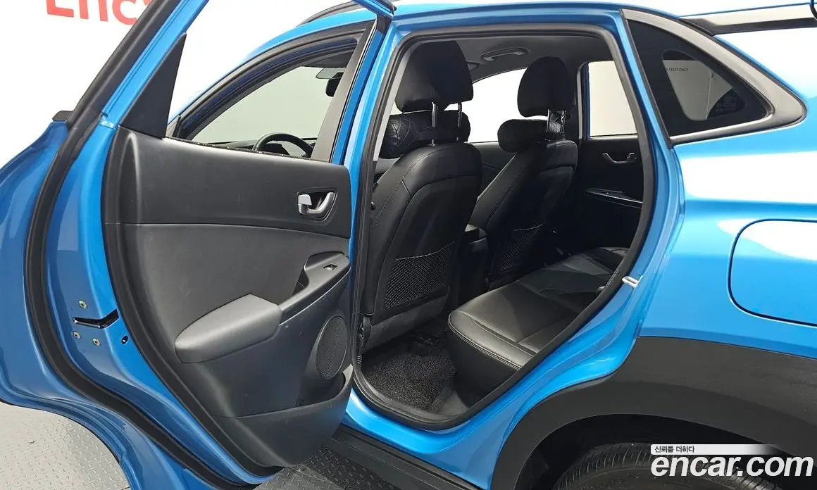 Hyundai Kona 2018 1.6 автомат (гидро), фото 12