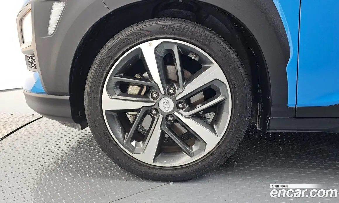 Hyundai Kona 2018 1.6 автомат (гидро), фото 5