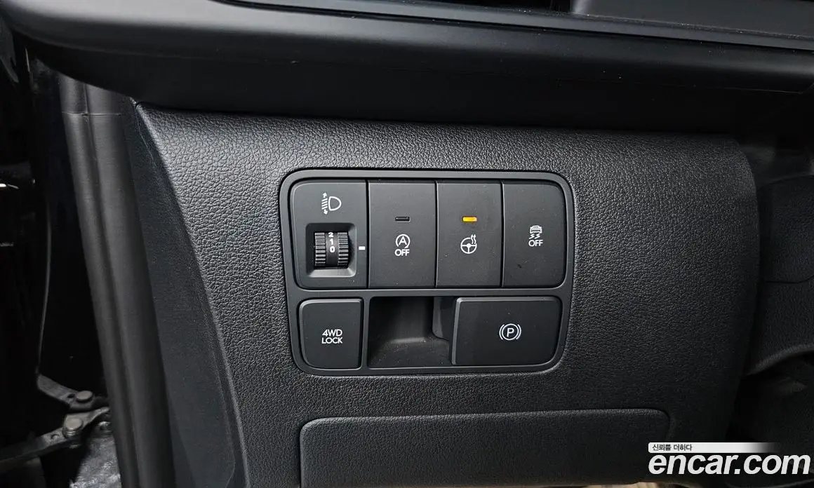 Hyundai Staria 2023 2.2 автомат (гидро), фото 13