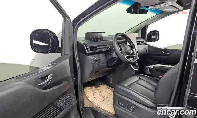 Hyundai Staria 2023 2.2 автомат (гидро), миниатюра 10