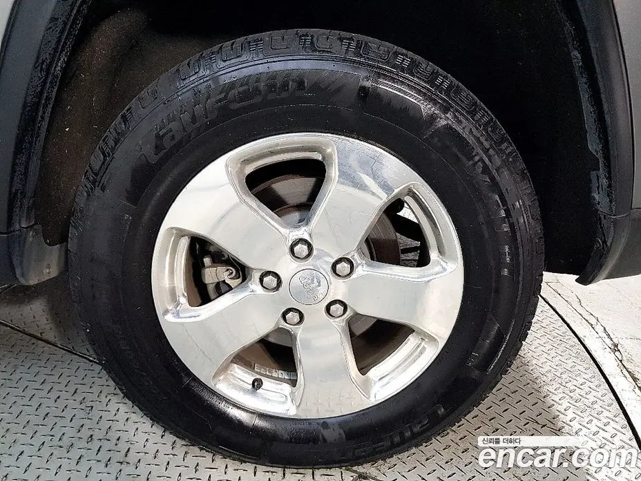 Jeep Cherokee 2013 3.0 автомат (гидро), фото 20