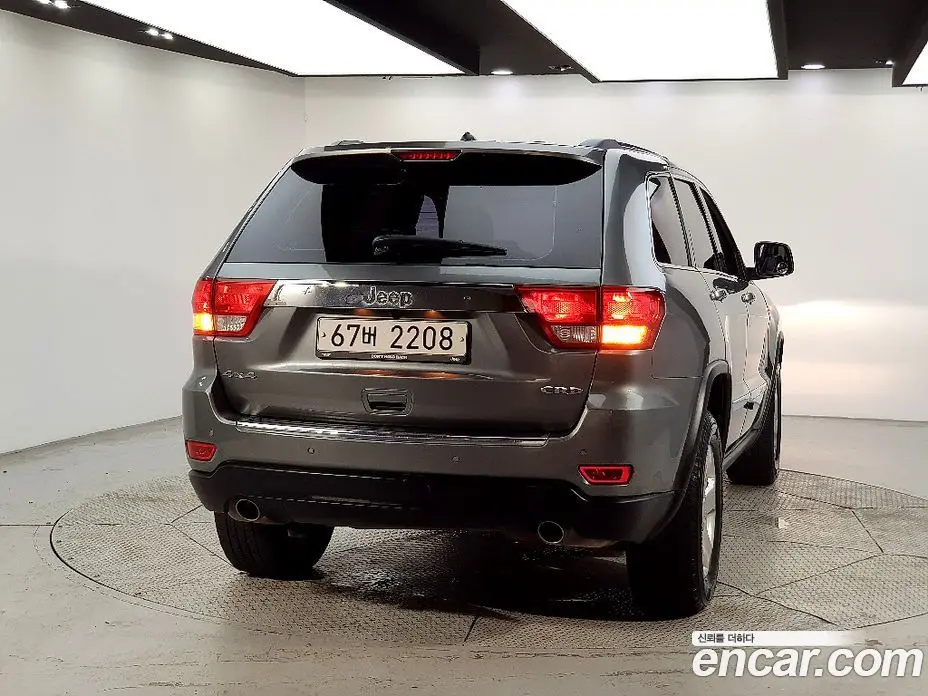 Jeep Cherokee 2013 3.0 автомат (гидро), фото 3