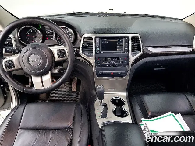Jeep Cherokee 2013 3.0 автомат (гидро), миниатюра 5