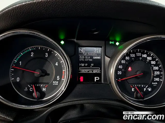 Jeep Cherokee 2013 3.0 автомат (гидро), миниатюра 7