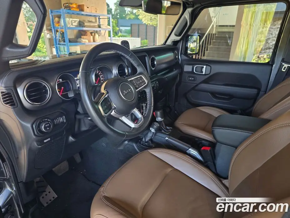 Jeep Gladiator 2021 3.6 автомат (гидро), фото 4 Jeep Gladiator 2021 3.6 автомат (гидро), фото 4