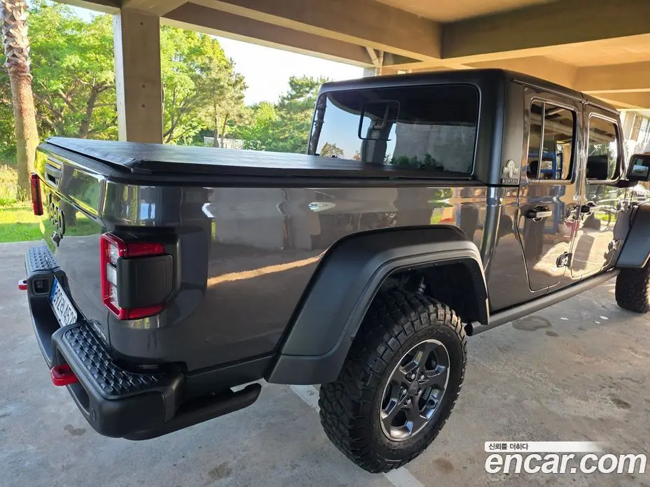 Jeep Gladiator 2021 3.6 автомат (гидро), фото 10 Jeep Gladiator 2021 3.6 автомат (гидро), фото 10