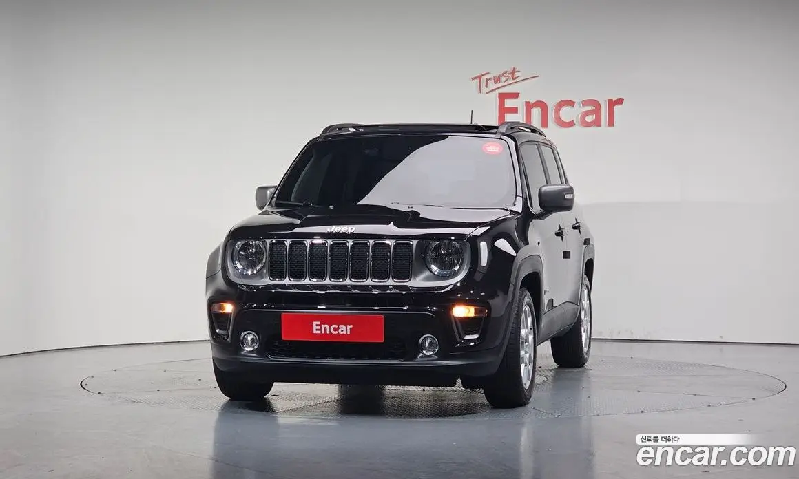 Jeep Renegade 2021 2.4 автомат (гидро), фото 2 Jeep Renegade 2021 2.4 автомат (гидро), фото 2