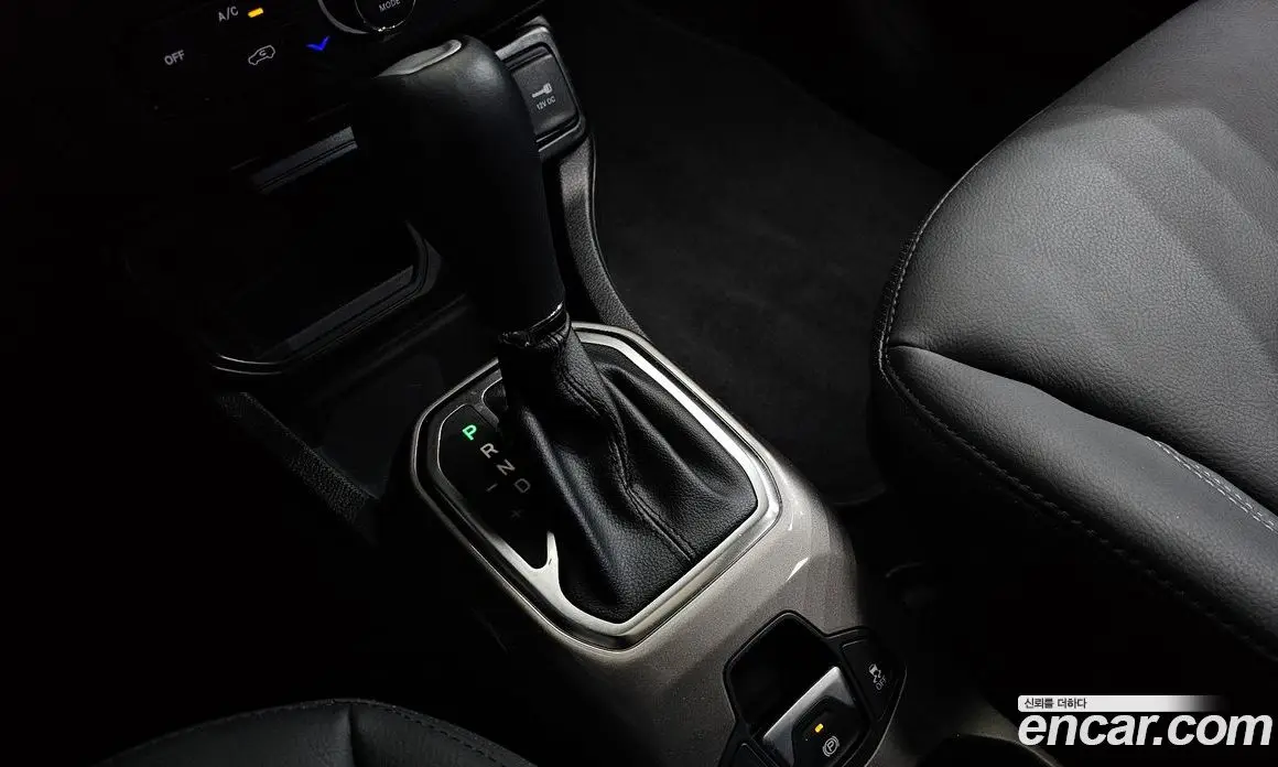Jeep Renegade 2021 2.4 автомат (гидро), фото 8 Jeep Renegade 2021 2.4 автомат (гидро), фото 8