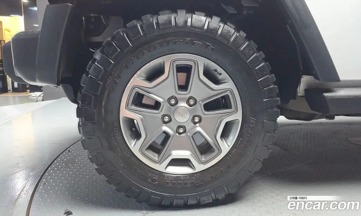 Jeep Wrangler 2016 3.6 автомат (гидро), фото 5 Jeep Wrangler 2016 3.6 автомат (гидро), фото 5