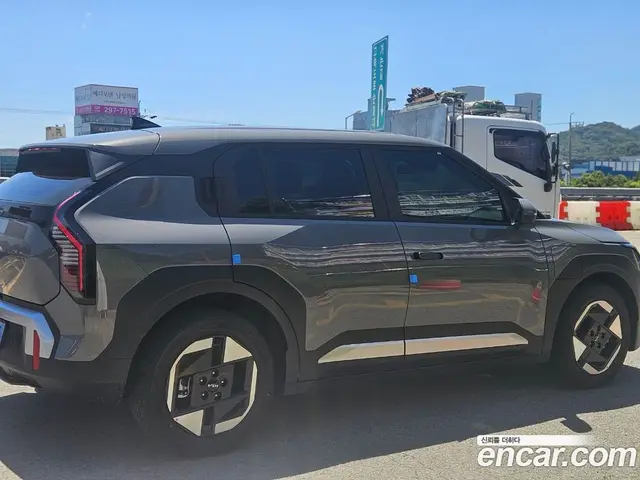 Kia EV3 2026 0.2 автомат (гидро), миниатюра 2 Kia EV3 2026 0.2 автомат (гидро), миниатюра 2