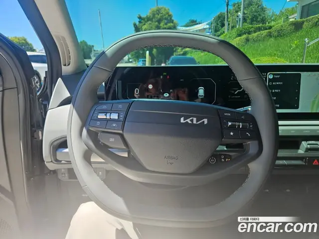 Kia EV3 2026 0.2 автомат (гидро), миниатюра 6 Kia EV3 2026 0.2 автомат (гидро), миниатюра 6