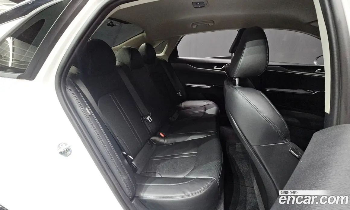 Kia K5 (Optima) 2022 2.0 автомат (гидро), фото 11
