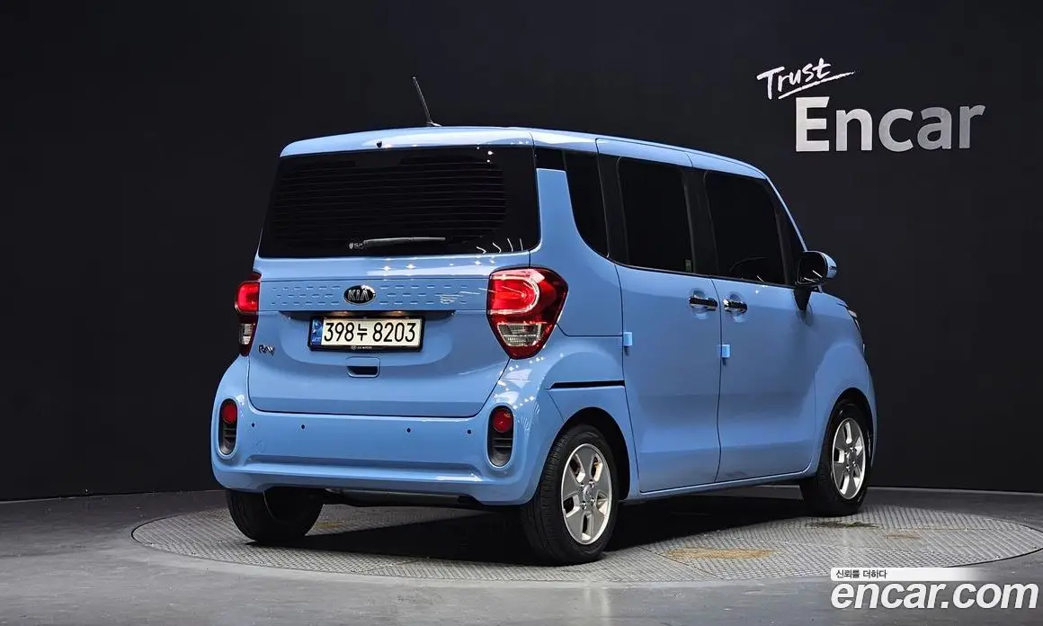 Kia Ray 2018 1.0 автомат (гидро), фото 2 Kia Ray 2018 1.0 автомат (гидро), фото 2