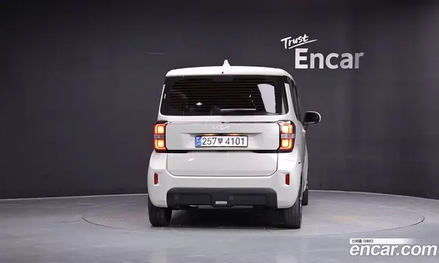 Kia Ray 2024 1.0 автомат (гидро), миниатюра 4 Kia Ray 2024 1.0 автомат (гидро), миниатюра 4