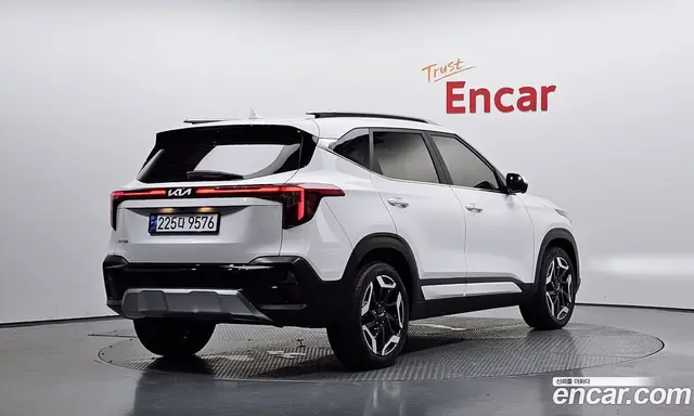 Kia Seltos 2022 1.6 автомат (гидро), миниатюра 2