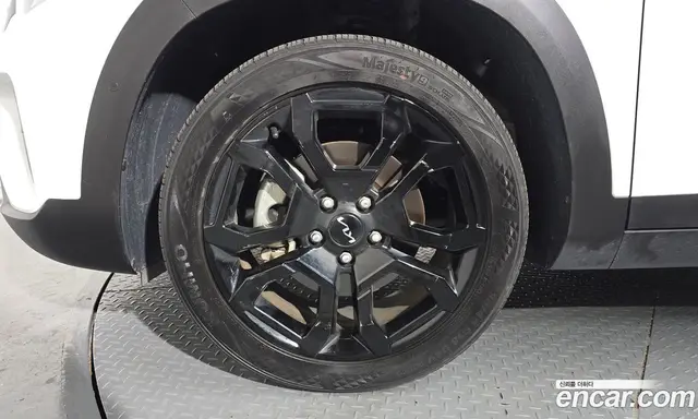 Kia Seltos 2022 1.6 автомат (гидро), миниатюра 5 Kia Seltos 2022 1.6 автомат (гидро), миниатюра 5