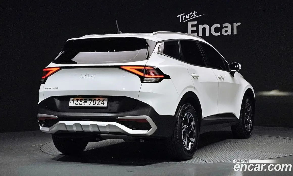Kia Sportage 2022 2.0 автомат (гидро), фото 2 Kia Sportage 2022 2.0 автомат (гидро), фото 2