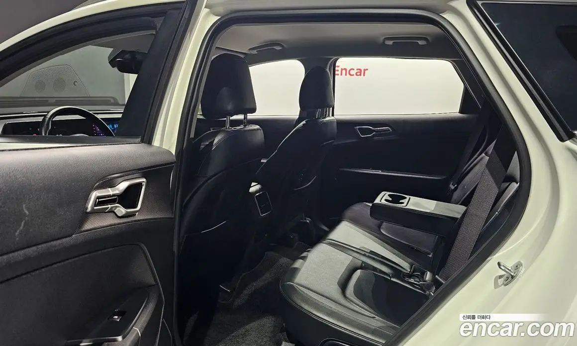 Kia Sportage 2022 2.0 автомат (гидро), фото 12 Kia Sportage 2022 2.0 автомат (гидро), фото 12