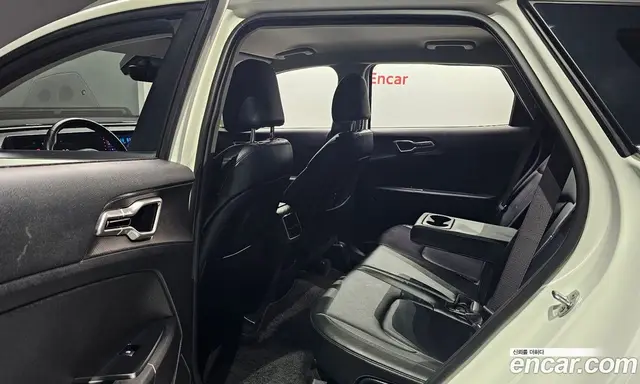 Kia Sportage 2022 2.0 автомат (гидро), миниатюра 12