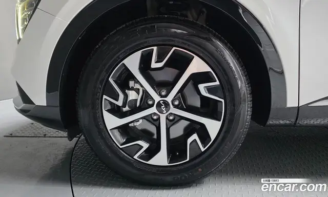Kia Sportage 2024 1.6 автомат (гидро), миниатюра 5 Kia Sportage 2024 1.6 автомат (гидро), миниатюра 5