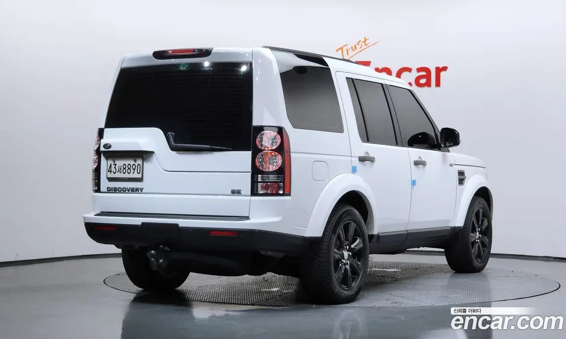 Land Rover Discovery 2015 3.0 автомат (гидро), фото 2 Land Rover Discovery 2015 3.0 автомат (гидро), фото 2