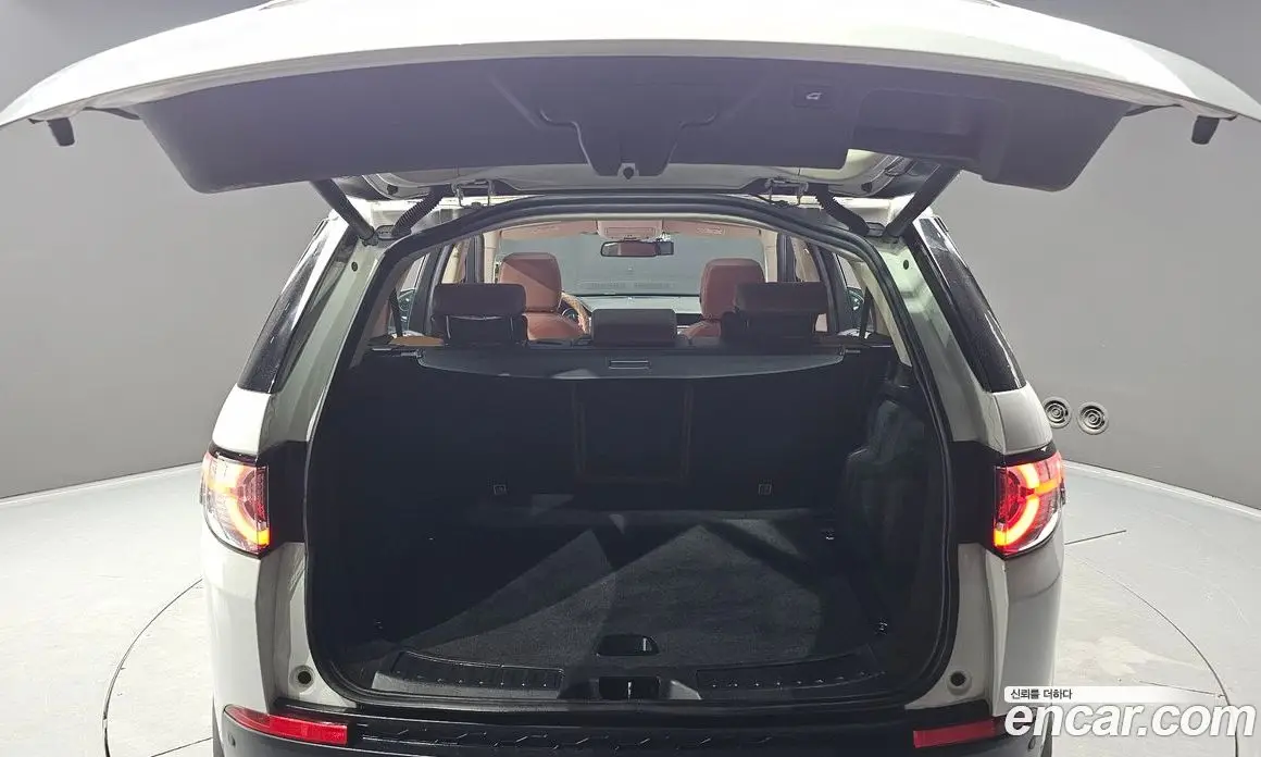 Land Rover Discovery Sport 2016 2.0 автомат (гидро), фото 20