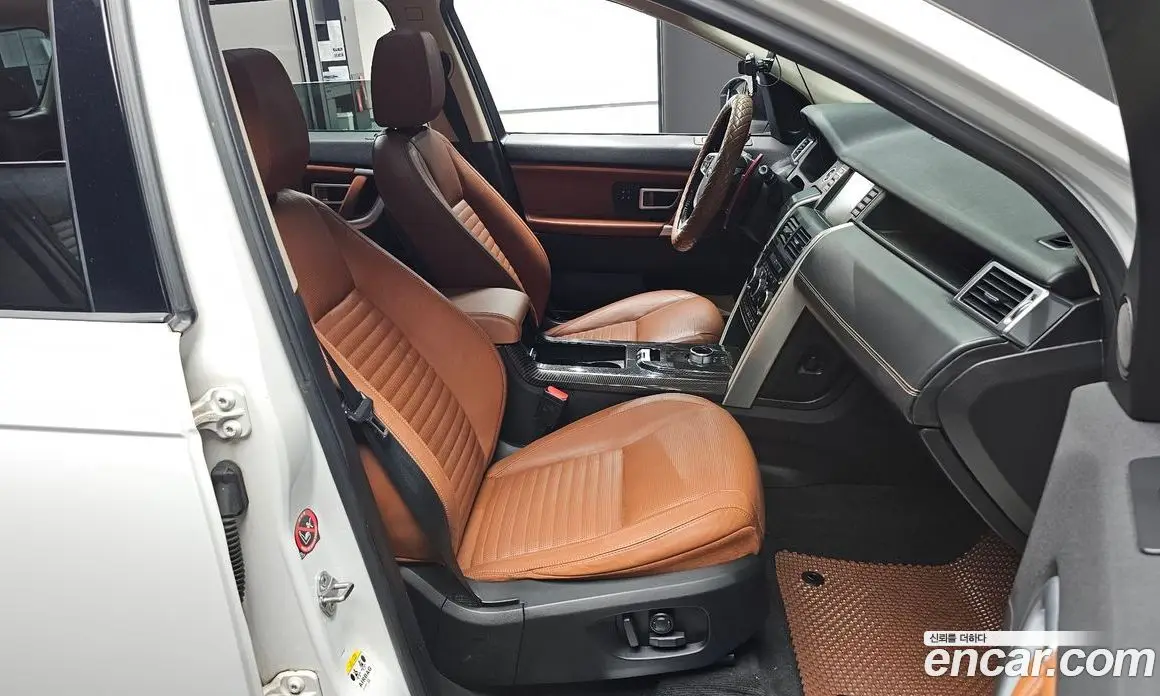 Land Rover Discovery Sport 2016 2.0 автомат (гидро), фото 10