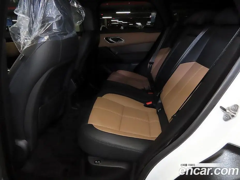 Land Rover Range Rover Velar 2024 3.0 автомат (гидро), фото 7