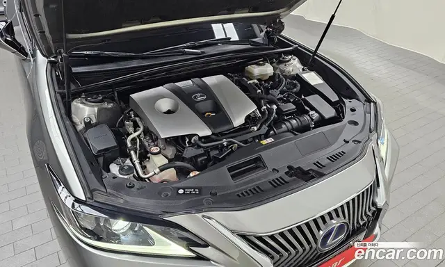 Lexus ES 2018 2.5 автомат (гидро), миниатюра 6