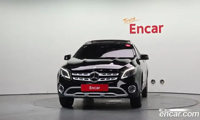 Mercedes-Benz GLA-Class 2019 2.0 автомат (гидро), миниатюра 3 Mercedes-Benz GLA-Class 2019 2.0 автомат (гидро), миниатюра 3