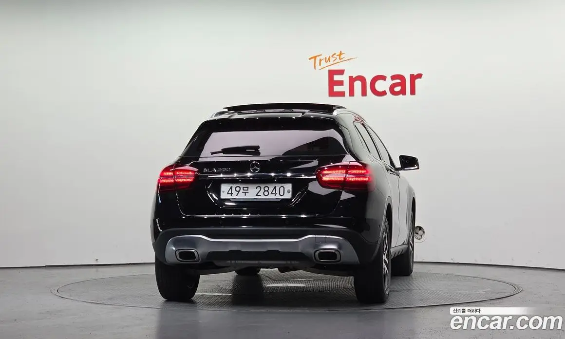 Mercedes-Benz GLA-Class 2019 2.0 автомат (гидро), фото 4 Mercedes-Benz GLA-Class 2019 2.0 автомат (гидро), фото 4
