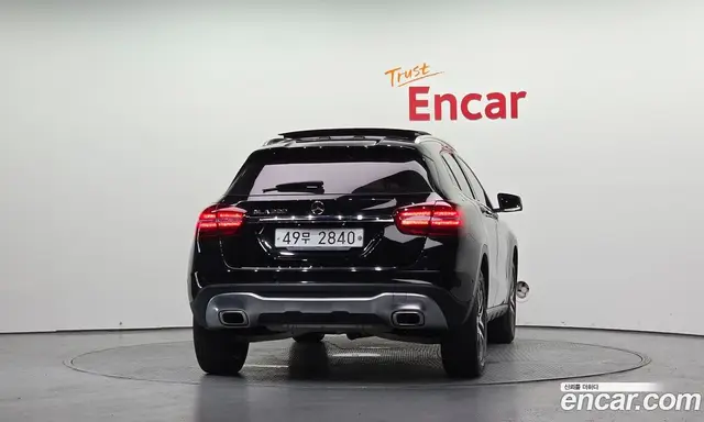 Mercedes-Benz GLA-Class 2019 2.0 автомат (гидро), миниатюра 4 Mercedes-Benz GLA-Class 2019 2.0 автомат (гидро), миниатюра 4