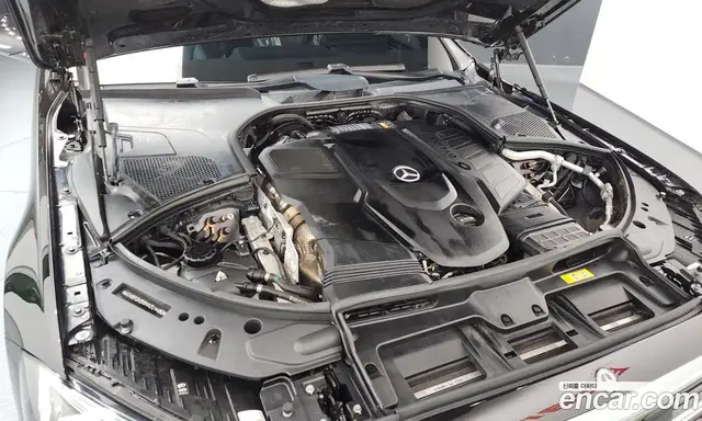 Mercedes-Benz S-Class 2021 2.9 автомат (гидро), миниатюра 6