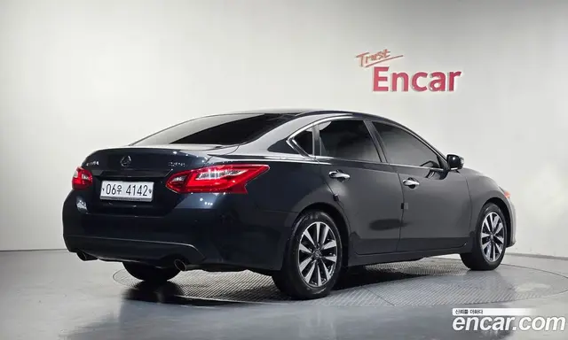 Nissan Altima 2017 2.5 автомат (гидро), миниатюра 2