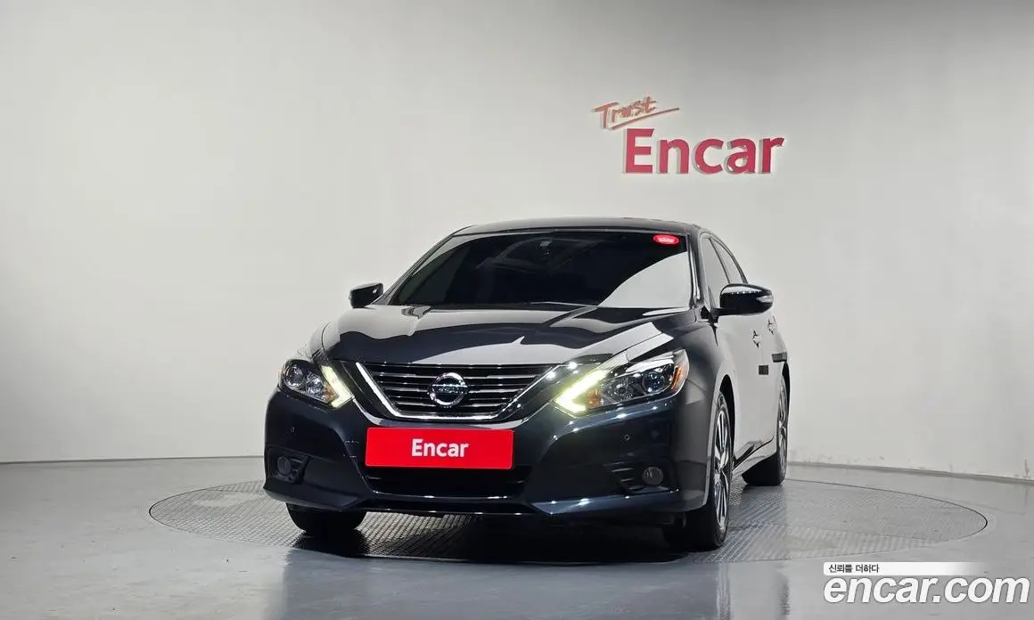 Nissan Altima 2017 2.5 автомат (гидро), фото 3