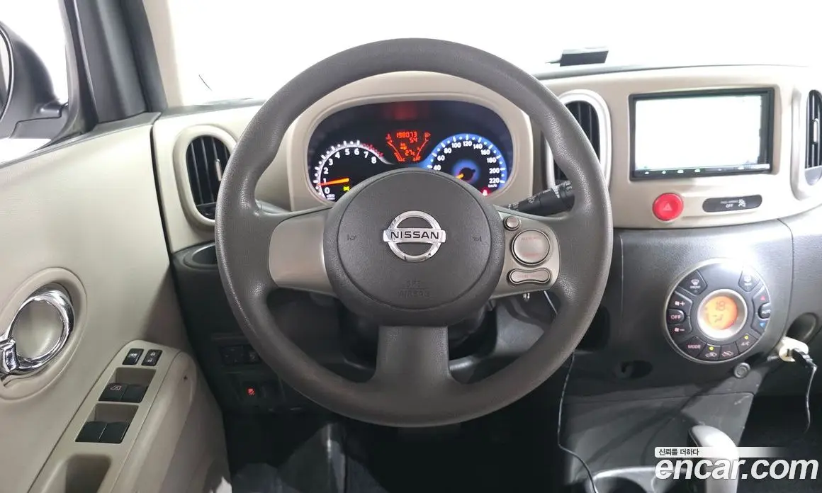 Nissan Cube 2012 1.8 автомат (гидро), фото 12