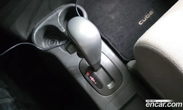 Nissan Cube 2012 1.8 автомат (гидро), миниатюра 9