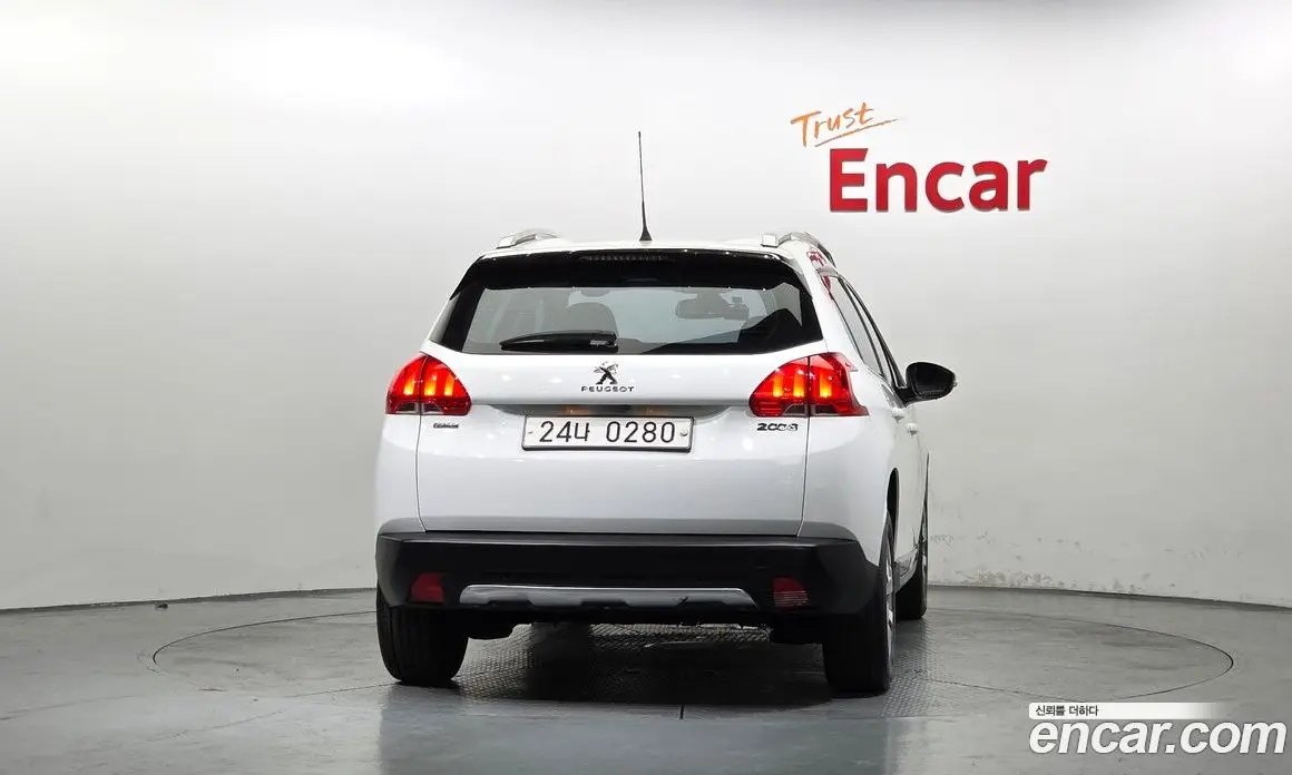 Peugeot 2008 2016 1.6 автомат (гидро), фото 4 Peugeot 2008 2016 1.6 автомат (гидро), фото 4