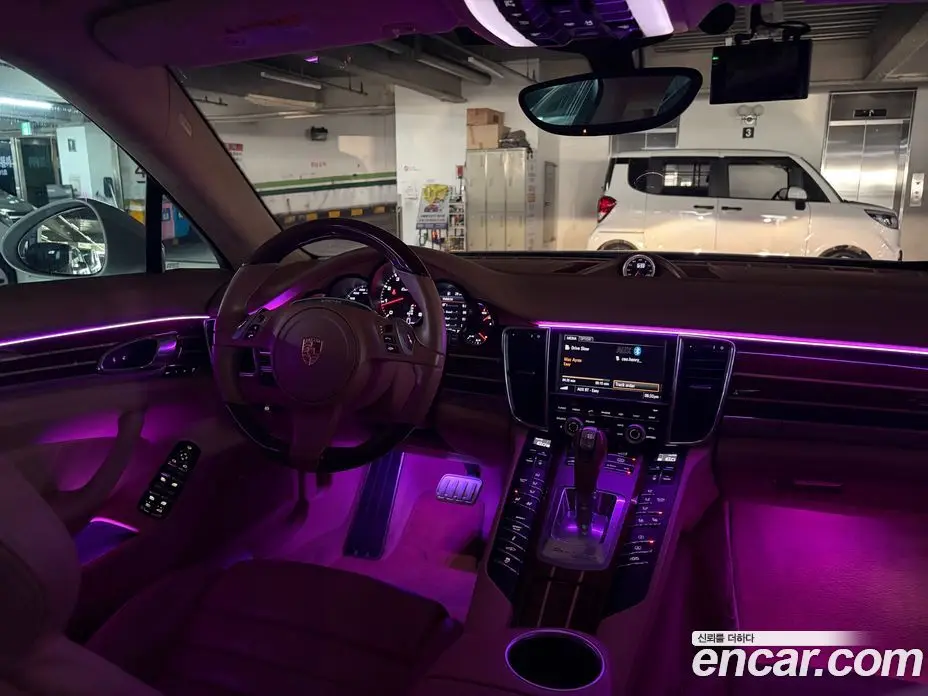 Porsche Panamera 2014 4.8 автомат (гидро), фото 18 Porsche Panamera 2014 4.8 автомат (гидро), фото 18