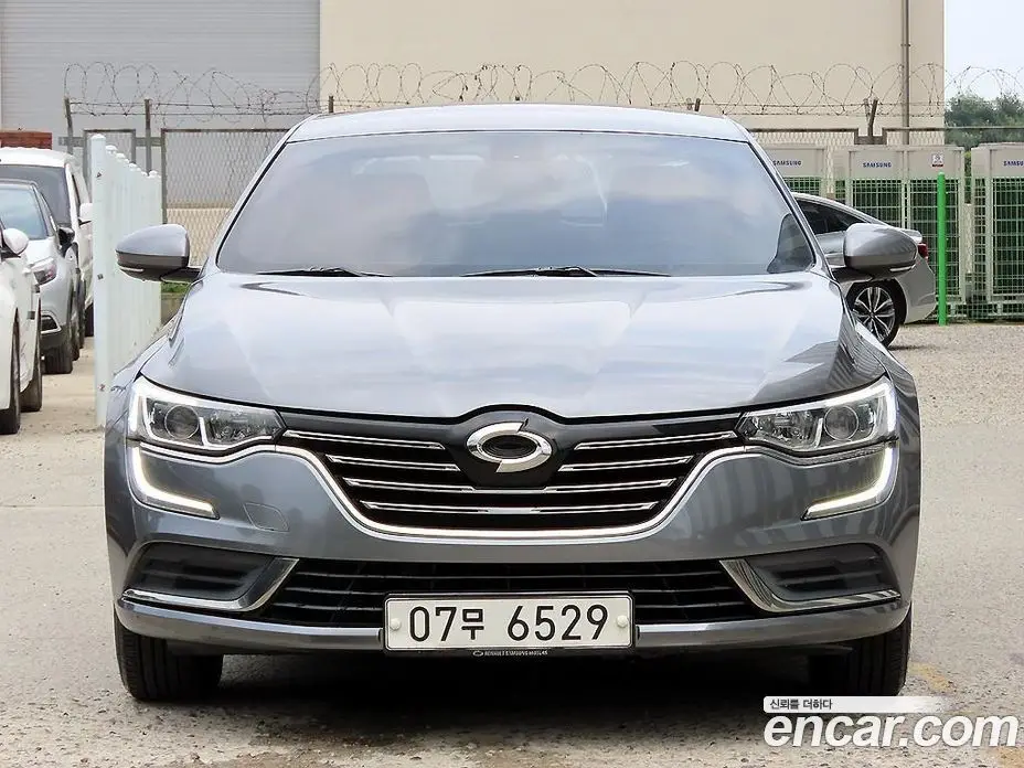 Renault (Samsung) SM6 2017 1.5 автомат (гидро), фото 1 Renault (Samsung) SM6 2017 1.5 автомат (гидро), фото 1
