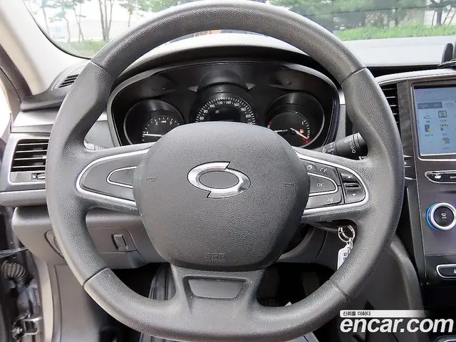 Renault (Samsung) SM6 2017 1.5 автомат (гидро), миниатюра 8 Renault (Samsung) SM6 2017 1.5 автомат (гидро), миниатюра 8