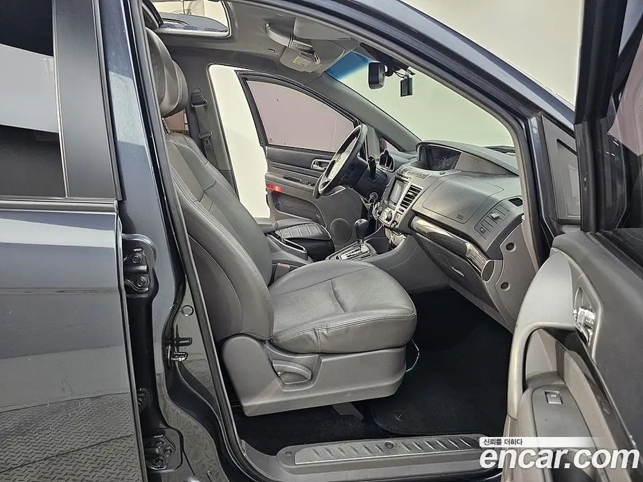 SsangYong Korando 2014 2.0 автомат (гидро), фото 11 SsangYong Korando 2014 2.0 автомат (гидро), фото 11