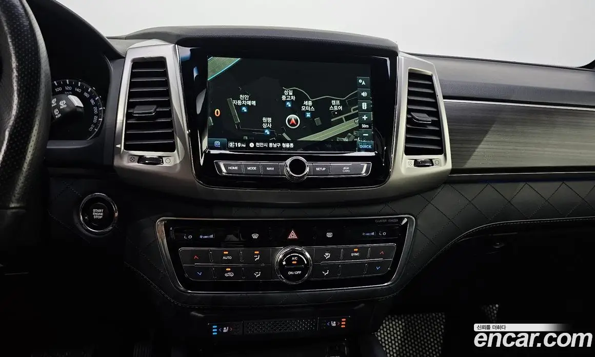 SsangYong Rexton 2017 2.2 автомат (гидро), фото 16