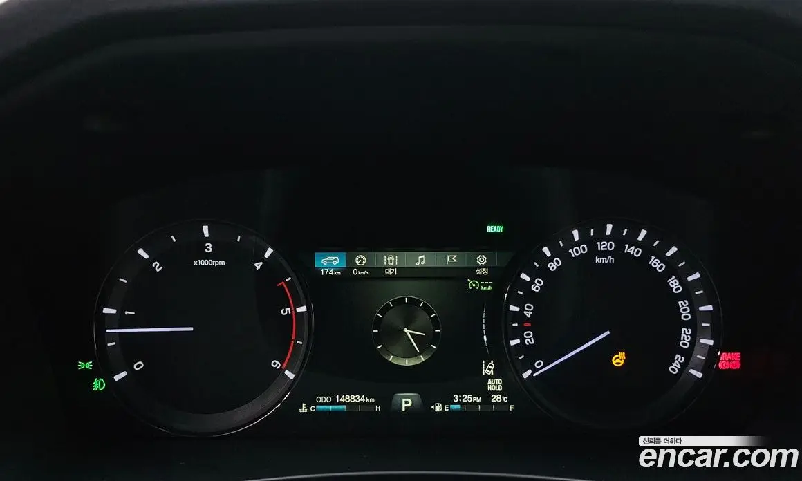 SsangYong Rexton 2017 2.2 автомат (гидро), фото 8