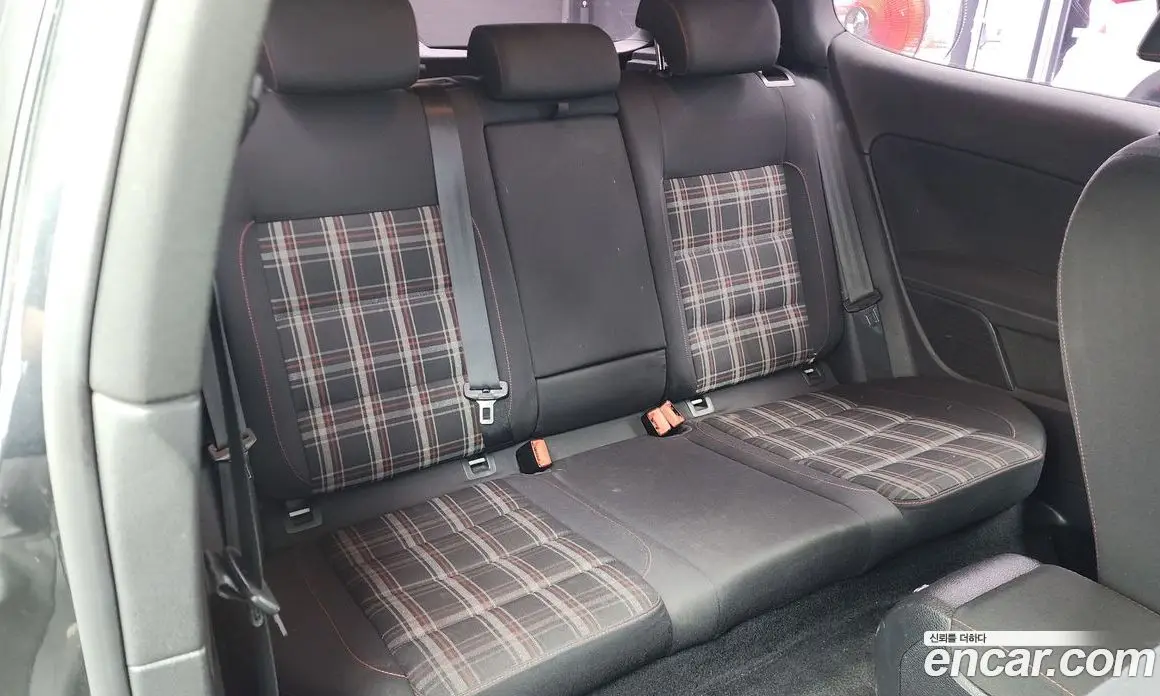 Volkswagen Golf 2010 2.0 автомат (гидро), фото 12 Volkswagen Golf 2010 2.0 автомат (гидро), фото 12