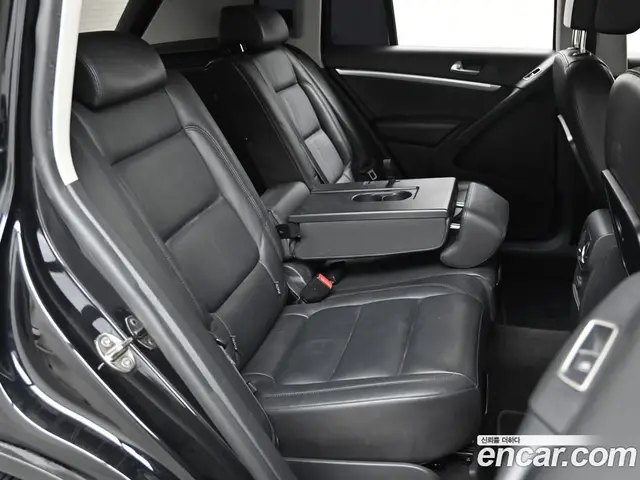 Volkswagen Tiguan 2015 2.0 автомат (гидро), миниатюра 12