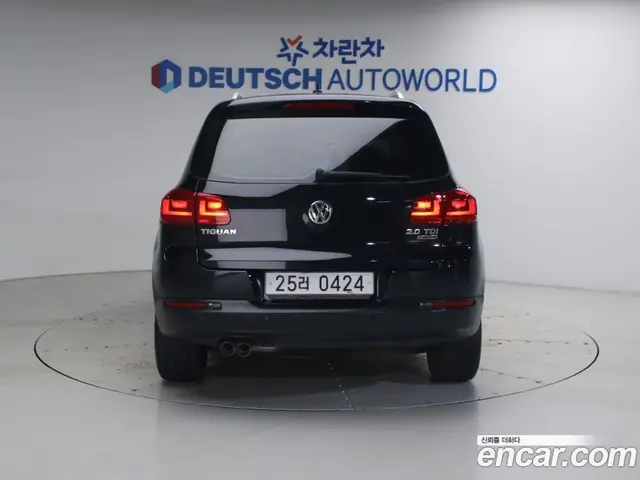 Volkswagen Tiguan 2015 2.0 автомат (гидро), миниатюра 4